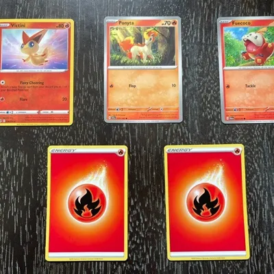 Pokemon Fire-Type tarter Lot - Trading Cards
