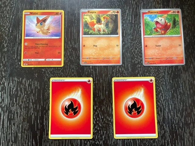Pokemon Fire-Type tarter Lot - Trading Cards